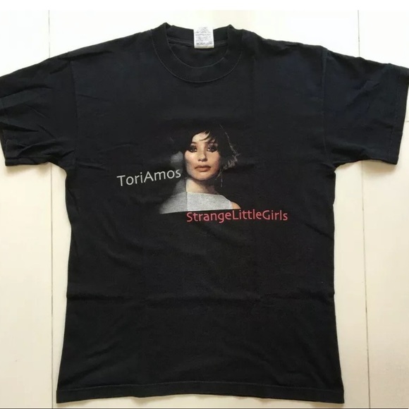 VINTAGE 2001 concert tee. Tori Amos 'Strange Little Girls
